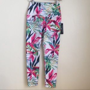 EVCR Evolution and Creation Leggings Size M Floral Skull Print Multi-Color  24x23